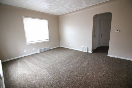 20253 Washtenaw Street, Harper Woods, MI 48225 photo 2