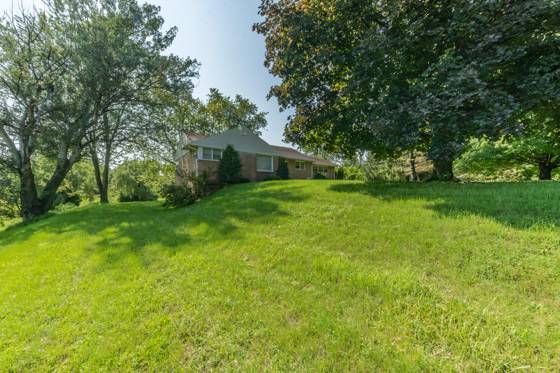 18485 Ridge Road, Northville, MI 48168 photo 3