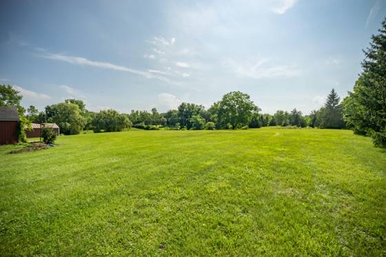 18485 Ridge Road, Northville, MI 48168 photo 4