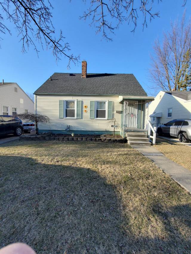 19188 Kenosha Street, Harper Woods, MI