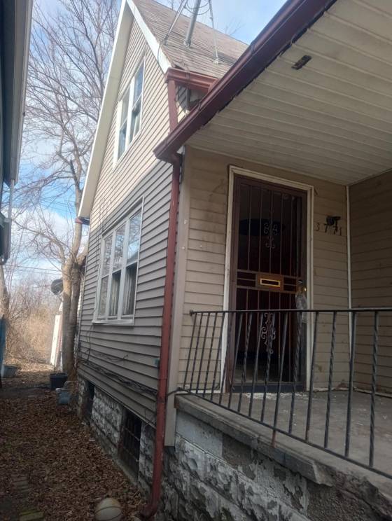 3771 24th, Detroit, MI 48208 photo 2
