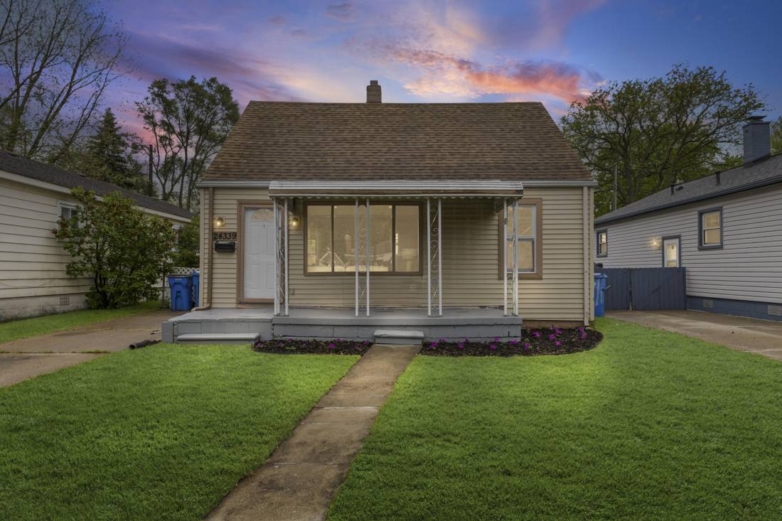 24339 Eton Avenue, Dearborn Heights, MI 48125