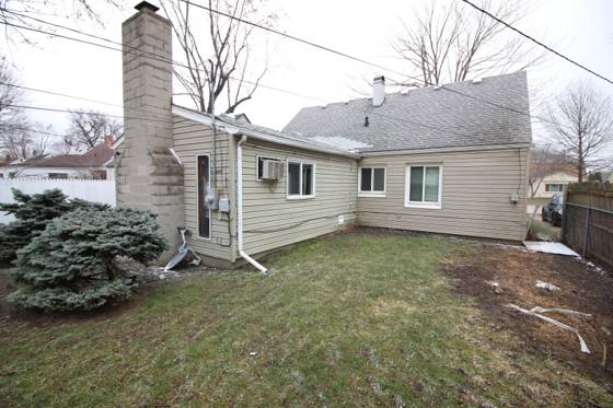 22779 Almond Avenue, Eastpointe, MI 48021 photo 2