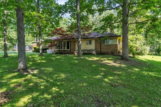 8751 Warren Road, Plymouth, MI 48170 photo 4