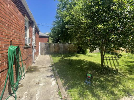 6344 Grandmont Avenue, Detroit, MI 48228 photo 4