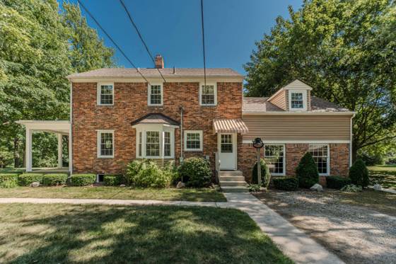 675 Mooreville Road, Milan, MI 48160 photo 2