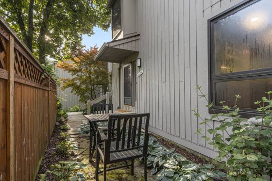 2174 Overlook Court, Ann Arbor, MI 48103 photo 3