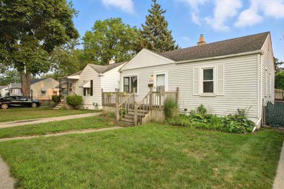 644 E Brickley Avenue, Hazel Park, MI 48030 photo 5