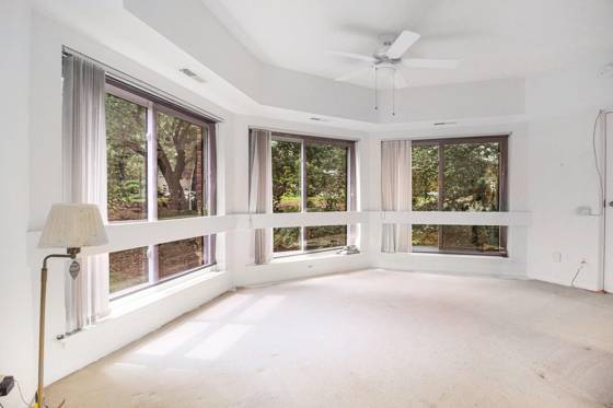 2115 Nature Cove Court #206, Ann Arbor, MI 48104 photo 2