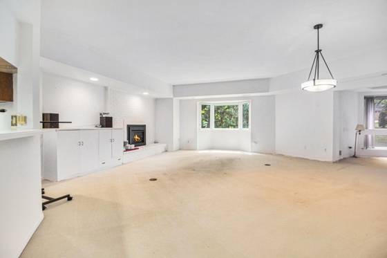 2115 Nature Cove Court #206, Ann Arbor, MI 48104 photo 5