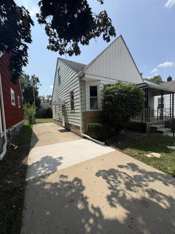 12937 Pullman Street, Southgate, MI 48195 photo 2