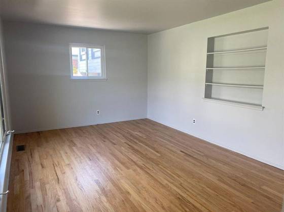 2160 Georgetown Boulevard, Ann Arbor, MI 48105 photo 3