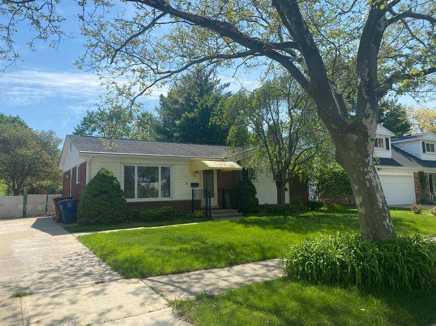 2160 Georgetown Boulevard, Ann Arbor, MI 48105