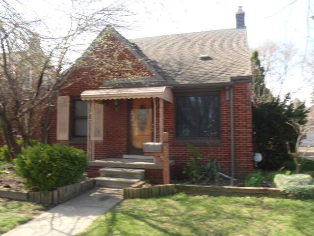 15534 Chestnut Avenue, Eastpointe, MI