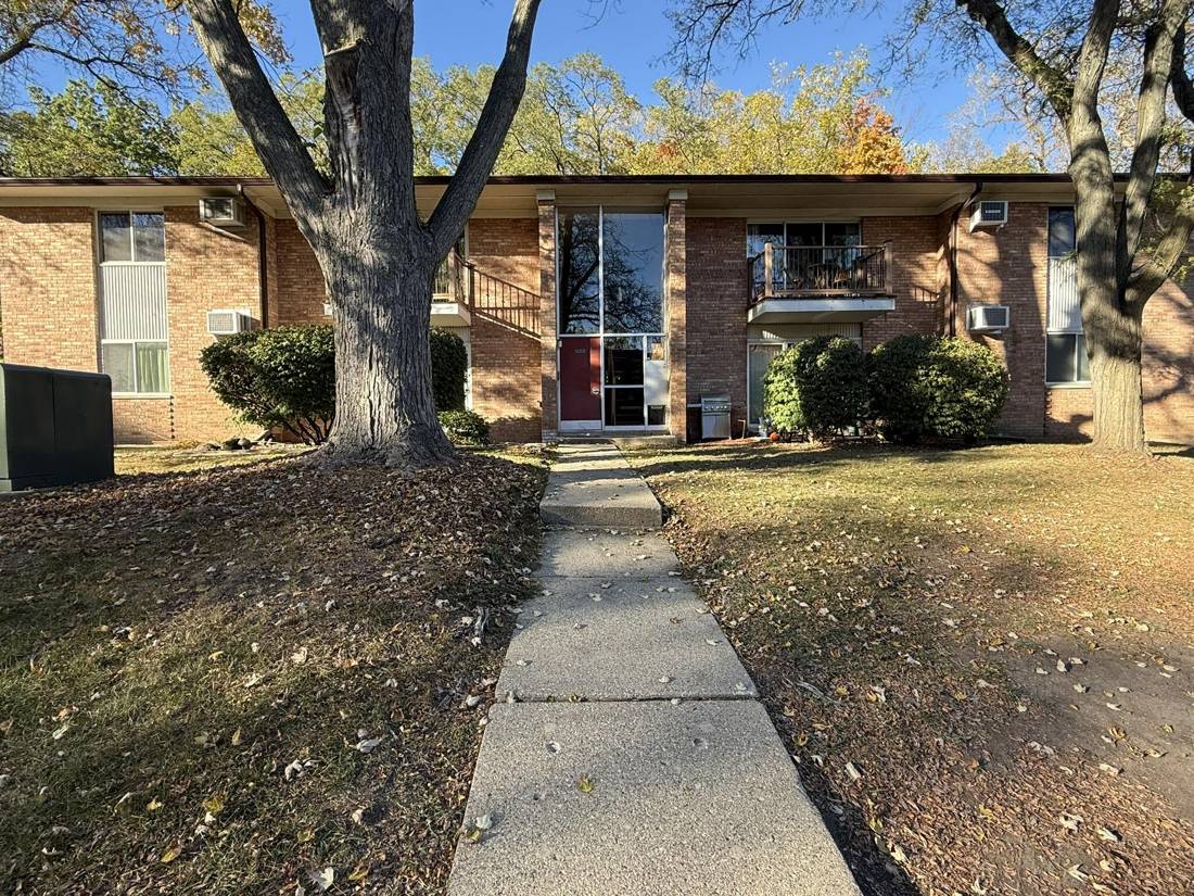 1253 Island Drive #102, Ann Arbor, MI 48105