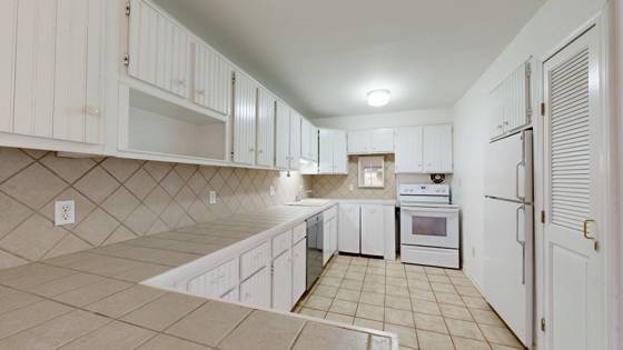 1235 S Maple Road #101, Ann Arbor, MI 48103 photo 3