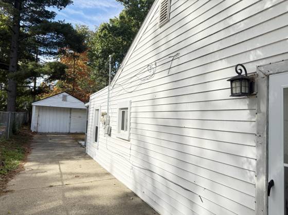 21345 Inkster Road, Farmington, MI 48336 photo 2