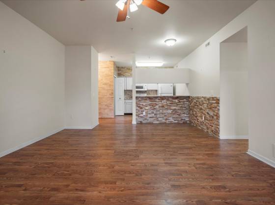 846 W Summerfield Gln Circle, Ann Arbor, MI 48103 photo 2