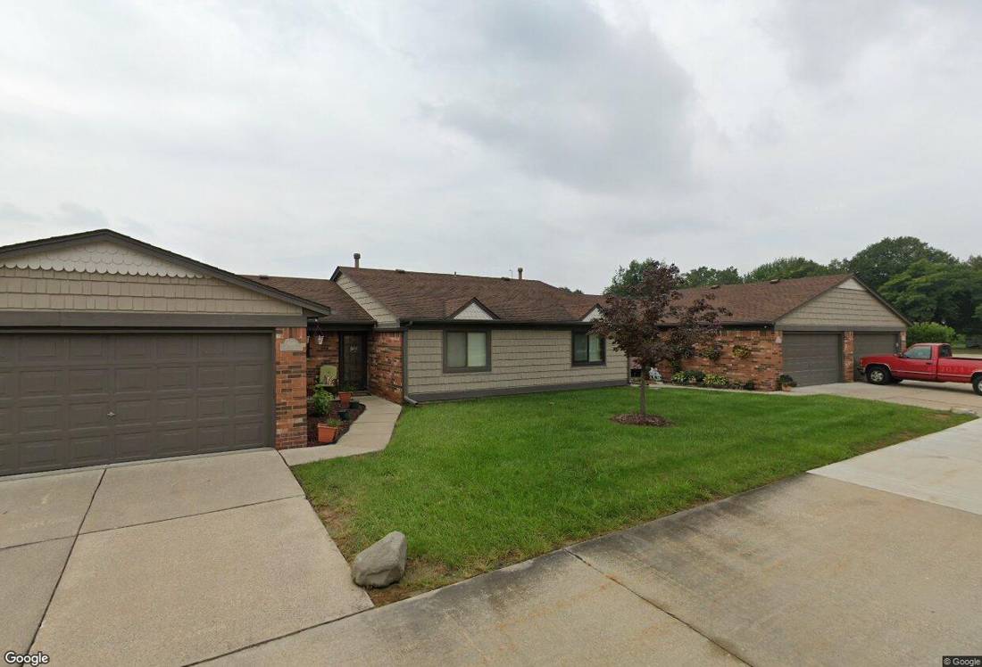 8688 Villa Lane Lane, Warren, MI 48093