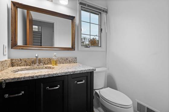 3620 Charter Place, Ann Arbor, MI 48105 photo 4