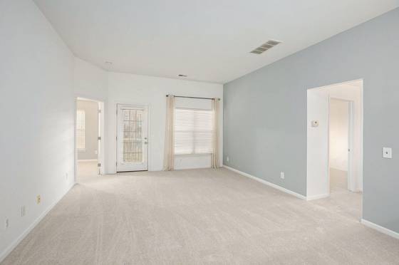 2768 S Knightsbridge Circle, Ann Arbor, MI 48105 photo 4