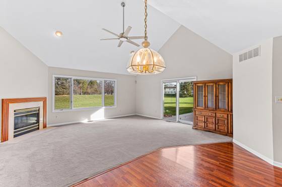 3020 Rivers Edge Drive, Wayne, MI 48184 photo 3
