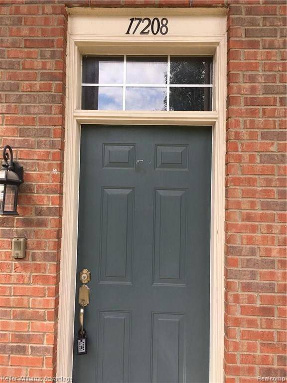 17208 Chesapeake Circle, Commerce Twp, MI 48390