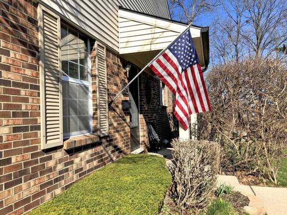 3456 Burbank Drive, Ann Arbor, MI 48105 photo 2