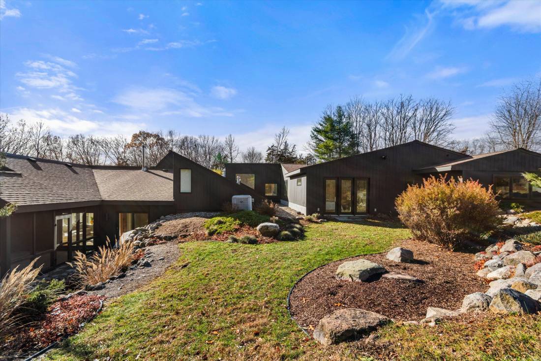 3936 Holden Drive, Ann Arbor, MI 48103