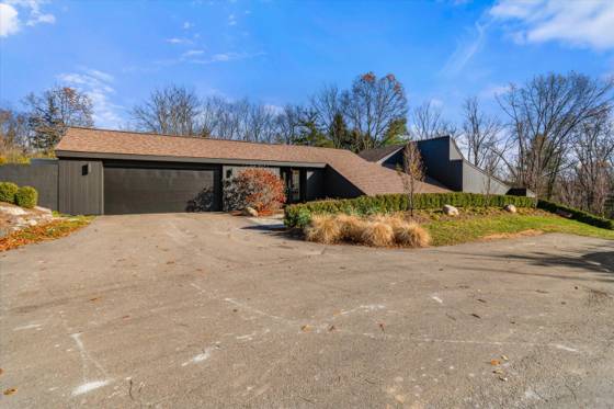 3936 Holden Drive, Ann Arbor, MI 48103 photo 3