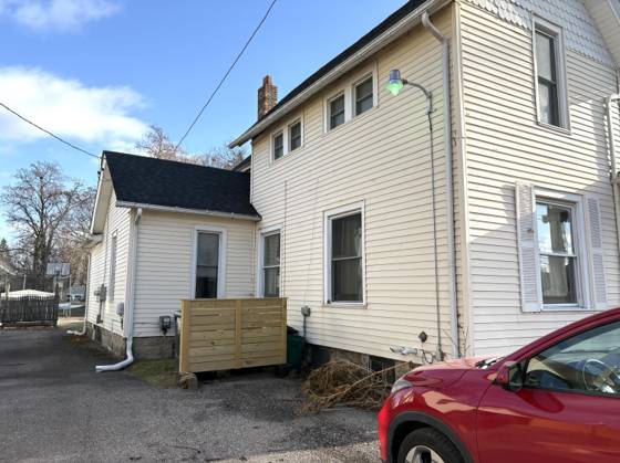 607 Thayer Street, Flint, MI 48503 photo 4