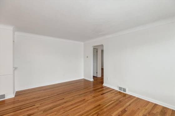 20496 Mark Twain Street, Detroit, MI 48235 photo 4