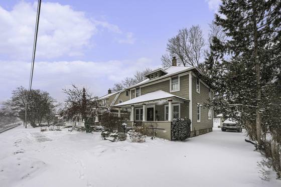 325 W Saint Clair Street, Romeo, MI 48065 photo 2