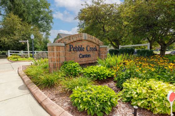 40049 Rolling Green Court, Canton, MI 48188 photo 5