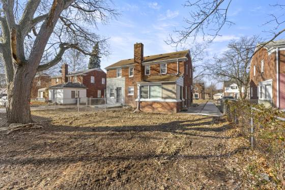10830-26 Nottingham Road, Detroit, MI 48224 photo 2