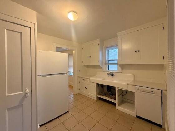 335 Ardmore Drive, Ferndale, MI 48220 photo 5
