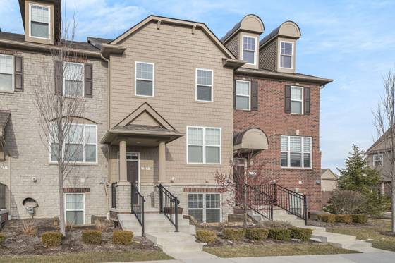 329 Glenhurst Boulevard, Rochester Hills, MI 48307 photo 2