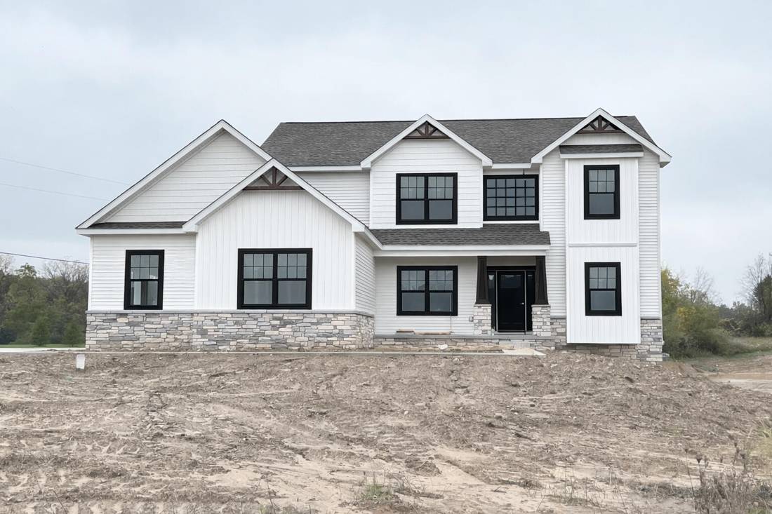 9943 White Tail Drive, Saline, MI 48176