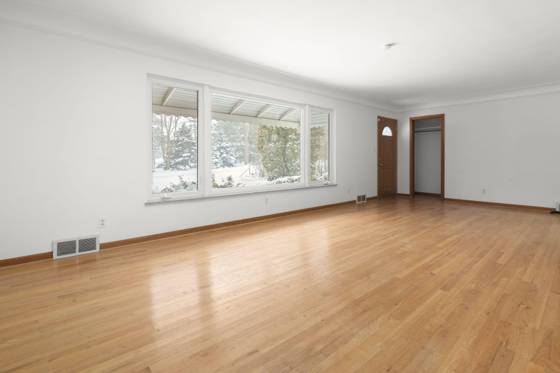 2740 Judah Road, Lake Orion, MI 48359 photo 2