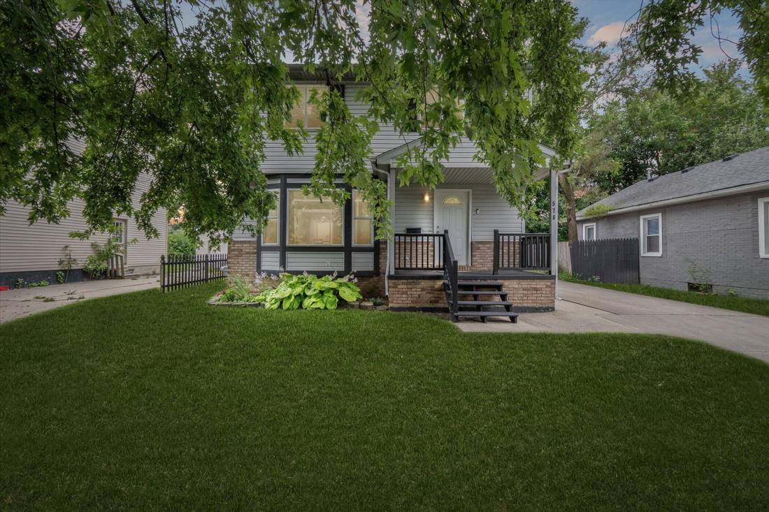 578 E Mahan Avenue, Hazel Park, MI 48030