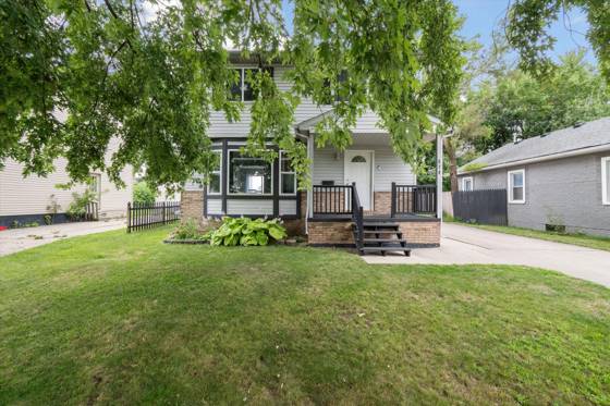 578 E Mahan Avenue, Hazel Park, MI 48030 photo 4