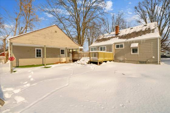 1330 Minnesota Avenue, Marysville, MI 48040 photo 2