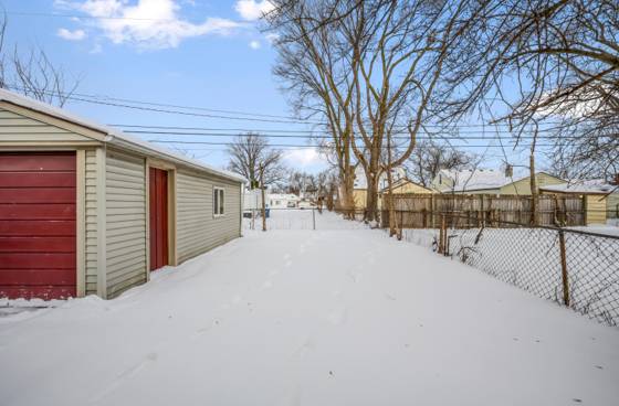 8285 Packard Avenue, Warren, MI 48089 photo 2