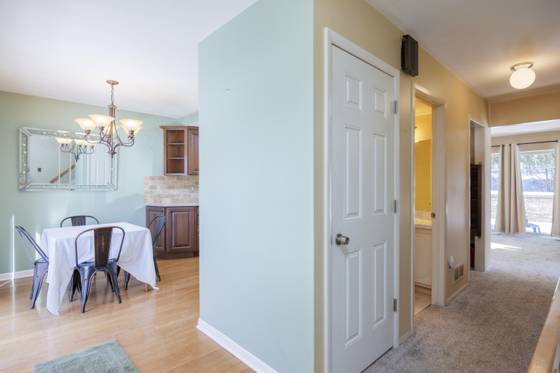 1472 Oakbrook East Drive, Rochester Hills, MI 48307 photo 3