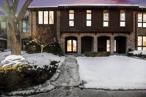 654 Greenhills Drive, Ann Arbor, MI 48105 photo 2