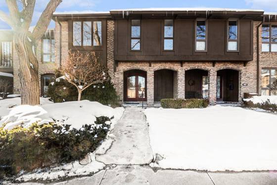 654 Greenhills Drive, Ann Arbor, MI 48105 photo 3