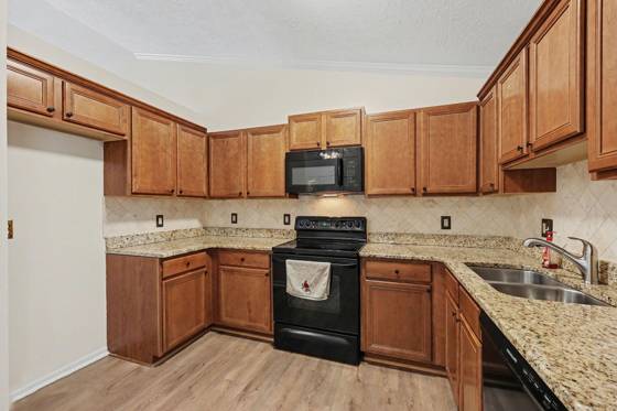 26430 Sanajo Court #20, Chesterfield, MI 48051 photo 5