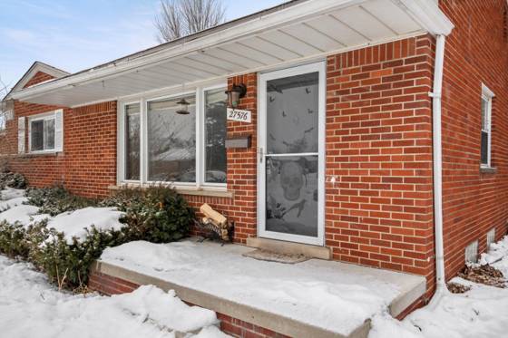 27576 Mackenzie Drive, Westland, MI 48185 photo 3