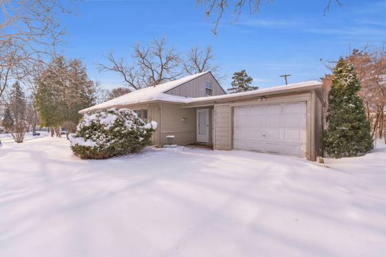 2310 Pinecrest Avenue, Ann Arbor, MI 48104 photo 4