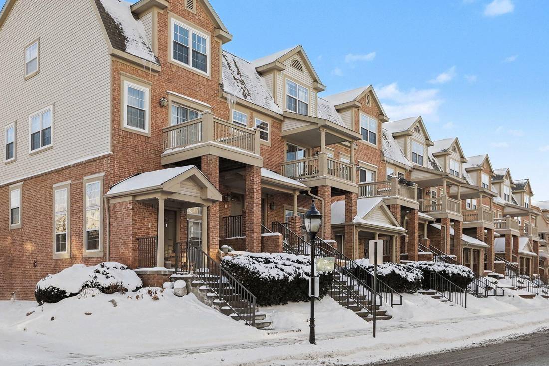 2856 Barclay Way, Ann Arbor, MI 48105